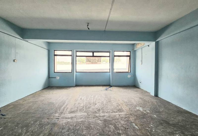 Ulu Tiram - 4 Storey Shop For Rent