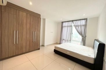 KSL D Esplanade, Taman Century