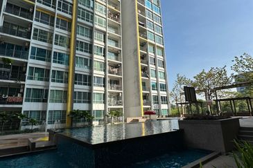 Dedaun Hijau (Greenfield Regency)