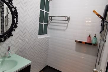 D'Carlton Seaview Residences (Seri Mega)