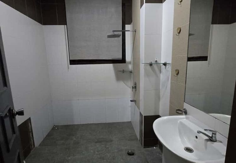 Taman Austin Heights