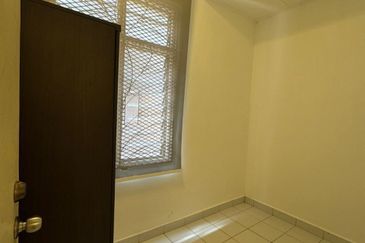 Bandar Baru Seri Alam