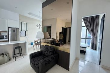 D'Summit Residences @ Kempas Utama