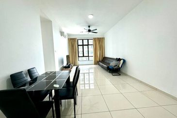 D'Summit Residences @ Kempas Utama