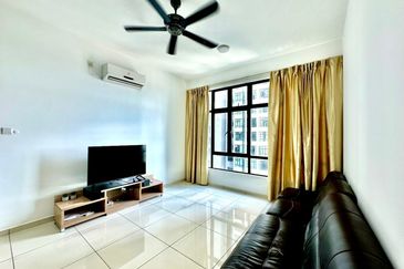 D'Summit Residences @ Kempas Utama