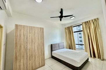 D'Summit Residences @ Kempas Utama