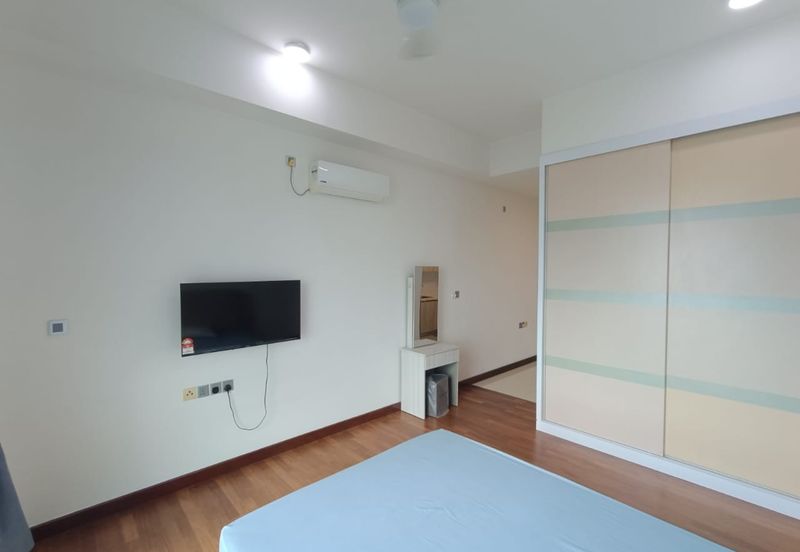 Paragon Suites @ CIQ