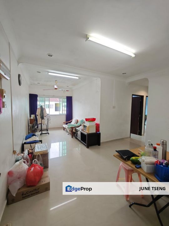 Taman Melawati - Flat For Sale, Johor, Skudai