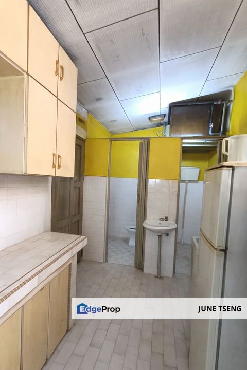 Tampoi - 1 Storey Low-Cost House For Sale, Johor, Tampoi