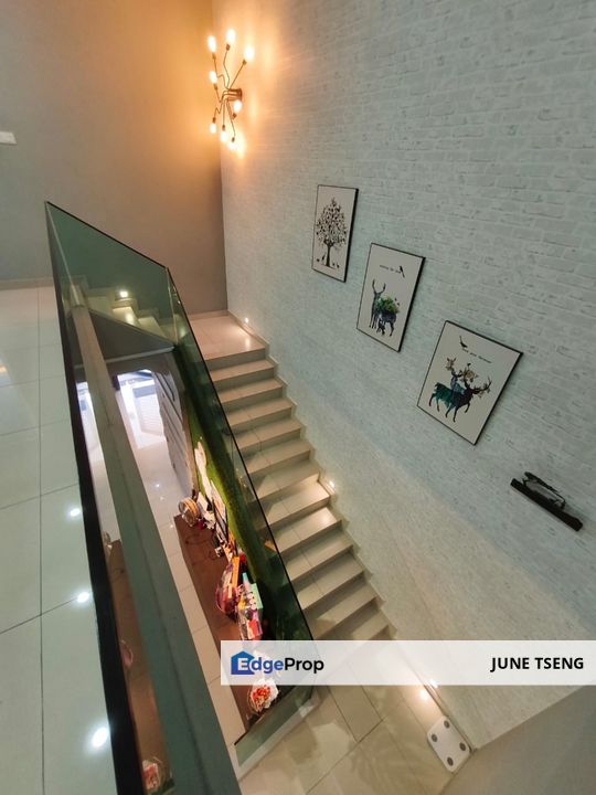 Bandar Cemerlang - 2 Storey Cluster House For Sale, Johor, Ulu Tiram