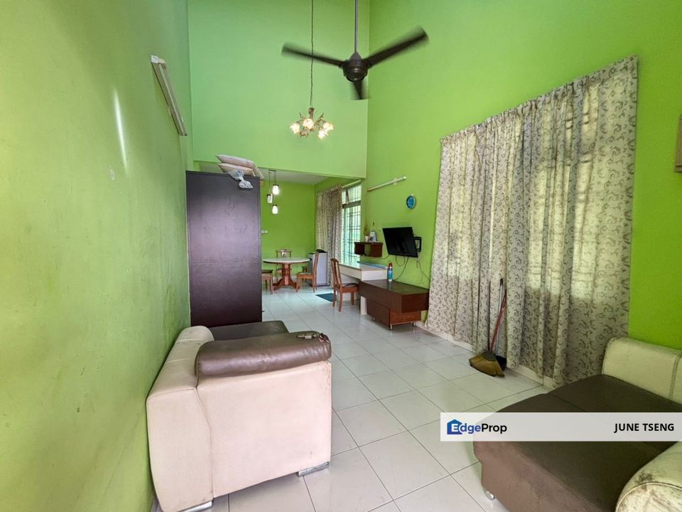 Taman Gaya - 2 Storey Terrace House For Rent, Johor, Ulu Tiram