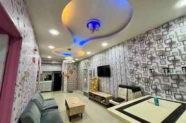 Seri Austin Luxury Apartment