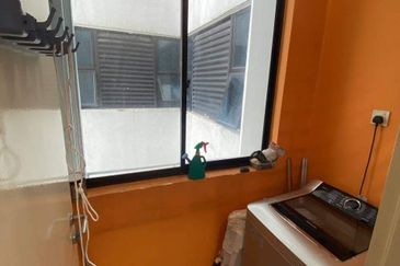 Seri Austin Luxury Apartment