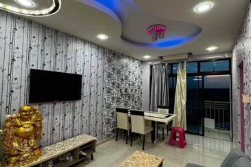 Seri Austin Luxury Apartment