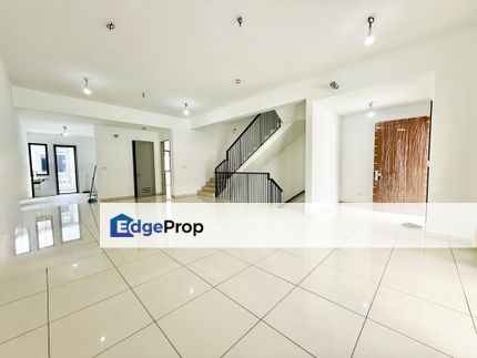 2.5 Storey Terrace House Jade Hills Rymba Garden, Selangor, Kajang