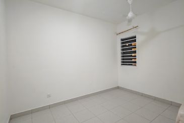 [Harmoni @ Eco Majestic] Partial Furnish, 3R2B, Semenyih, Beranang