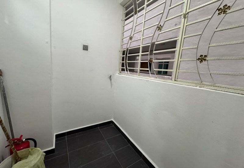 Ehsan Residence Condominium