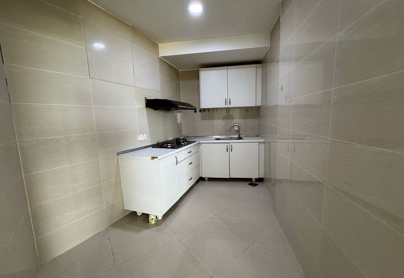 GREEN BEVERLY HILLS - SKY BUNGALOW