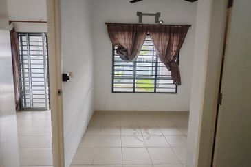 1 STOREY TERRACE, Semaya Iringan Bayu, Mambau, Seremban