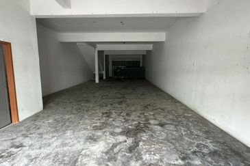 Nilai Square Commercial Center