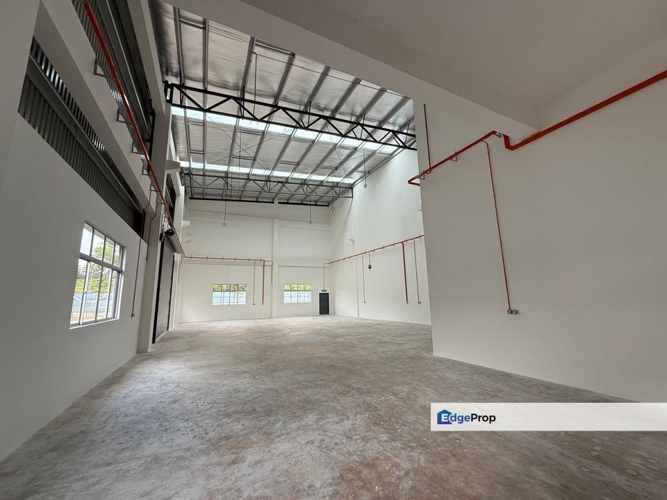 [FACING TOL] 1.5 Storey Semi D Factory, 7162sqft, NILAI, Negeri Sembilan, Nilai