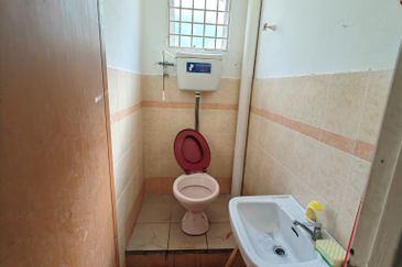 [Ground Floor]Desa Cempaka Shoplot Nilai 2 Storey Shoplot