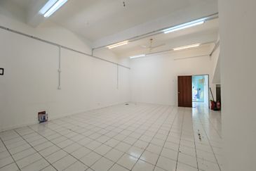 [Ground Floor]Desa Cempaka Shoplot Nilai 2 Storey Shoplot
