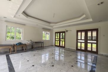 College Heights Garden Resort