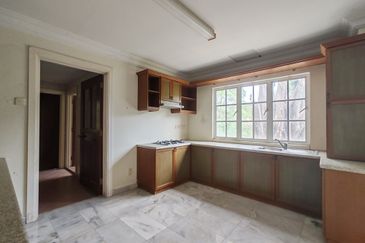 COLLEGE HEIGHTS GARDEN RESORT (PAJAM)