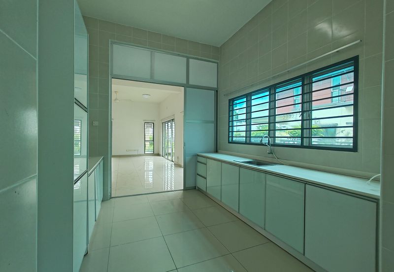 JATI HEIGHTS @ PUTRA NILAI