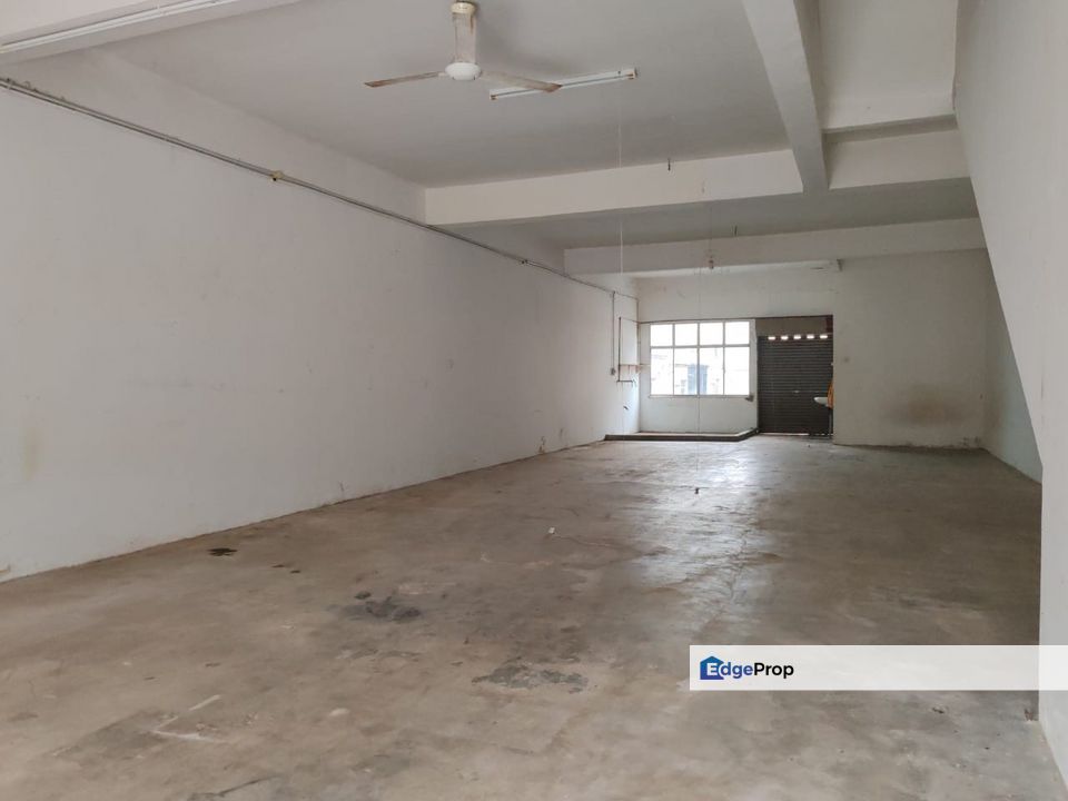 Cheap, BBN, Ground Floor Shop Bandar Baru Nilai, Negeri Sembilan, Nilai