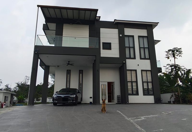 Nilai Spring Villas
