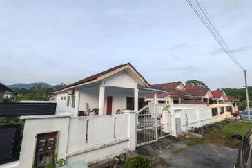 Taman Tasik Semenyih (Lake Residence)