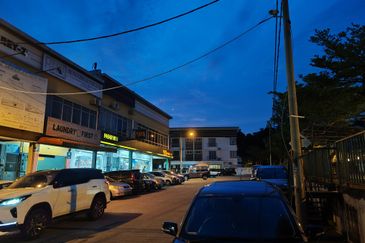 Ground Floor, Sentosa Villa, Shoplot, Kajang 