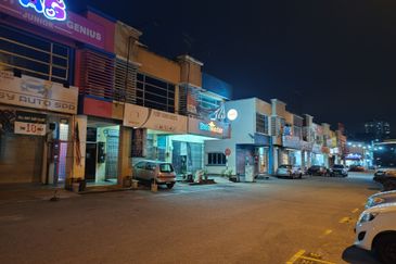 Ground Floor, Sentosa Villa, Shoplot, Kajang 
