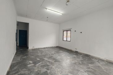 Taman Tasik Semenyih (Lake Residence)