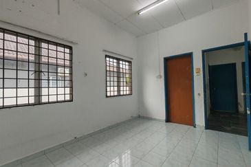 Taman Tasik Semenyih (Lake Residence)