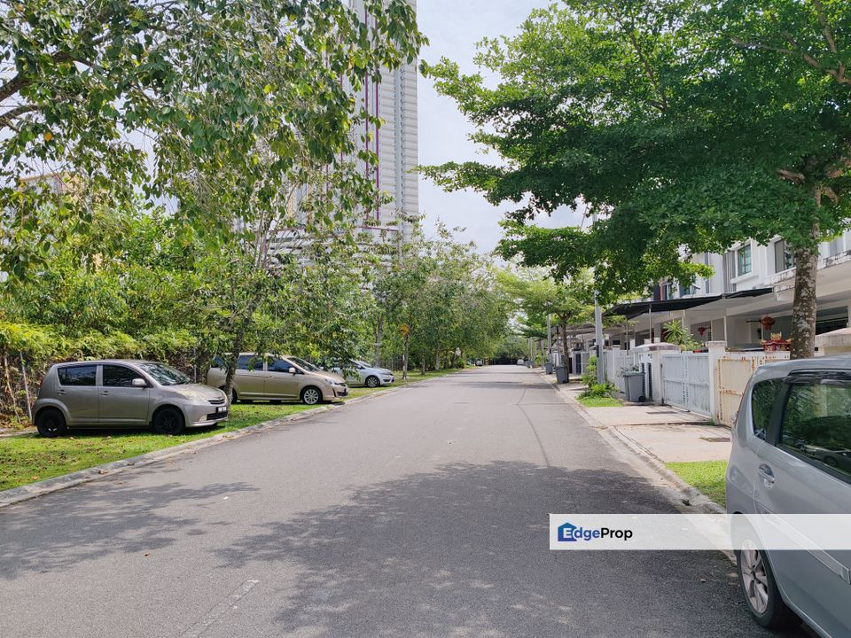 Kasia Green, 2 Storey Terrace House, Renovated, Partial Furnish, Nilai, Negeri Sembilan, Nilai