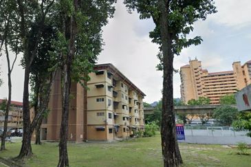 FOR RENT: Pangsapuri Gombak Fasa 2 Gombak Setia Kuala Lumpur