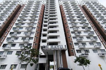 De Bayu Apartment @ Setia Alam