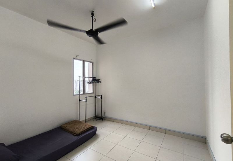 De Bayu Apartment @ Setia Alam