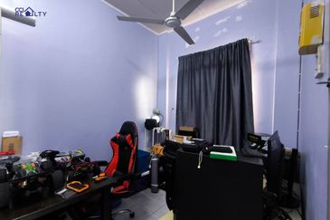 Pangsapuri Seroja Bukit Jelutong