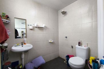 FOR SALE: Apartment De Palma Setia Alam Shah Alam Selangor