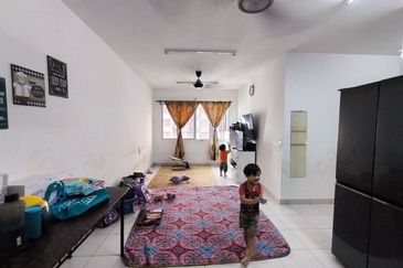 FOR SALE: Apartment De Palma Setia Alam Shah Alam Selangor