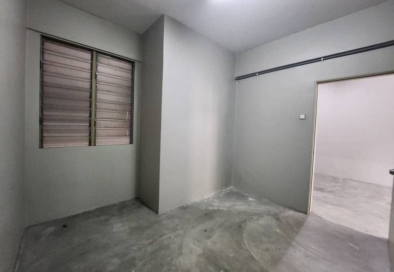 Jelutong Apartment, Selayang Heights