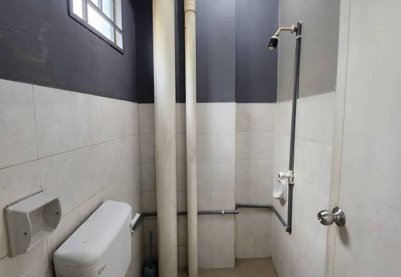 Jelutong Apartment, Selayang Heights