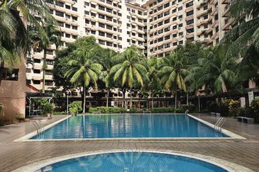 Bayu Tasik Condominium