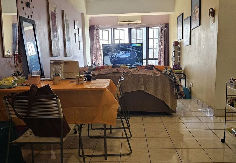 Bayu Tasik Condominium