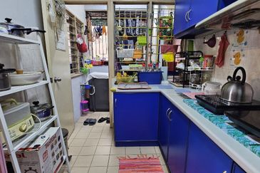 Bayu Tasik Condominium