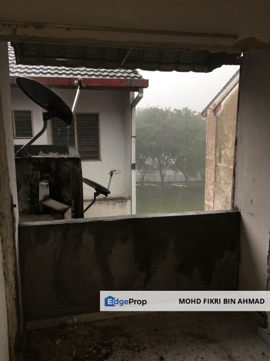 FOR SALE: Flat Taman Pinggiran Batu Caves Batu Caves Selangor, Selangor, Batu Caves 